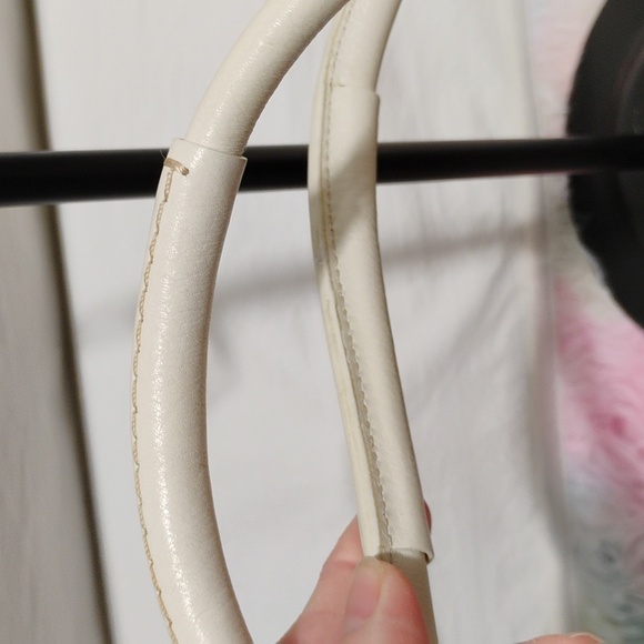 FIRM PRICE! Coach Pink & White Hampton Leather Small/Medium Y2K Satchel Bag - Picture 6 of 13